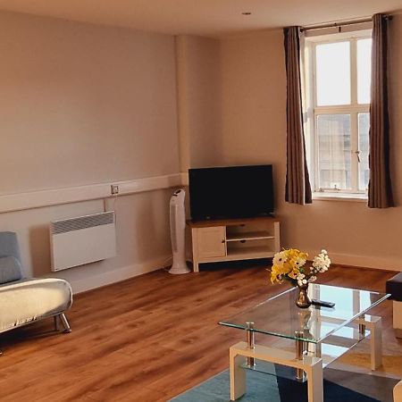 Modern And Spacious Swansea Centre Apartment المظهر الخارجي الصورة